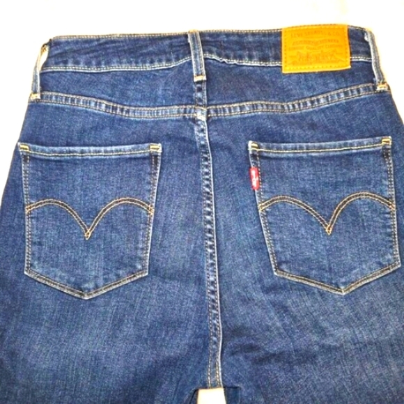 Levi's Women's 721 High Rise Skinny Jeans. size 27 - Picture 5 of 16